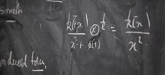 Leinweber Forum for Theoretical and Quantum Physics