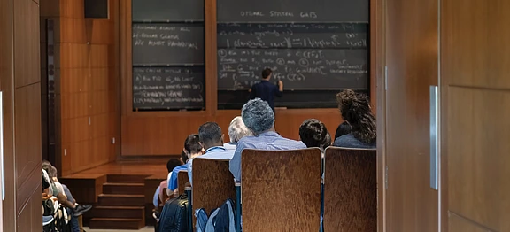 Visitors guide image