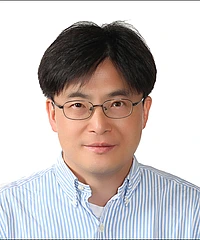 Changhyun Ahn headshot