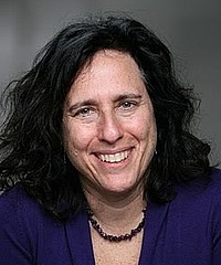 Laurie Beth Green headshot