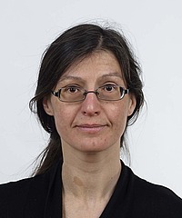 Andrea Worm headshot