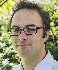 Daniel Grin headshot