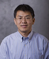 Tong Liu headshot