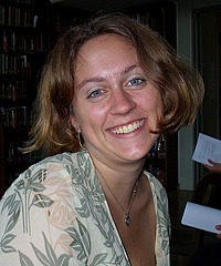 Regina Hoeschele headshot