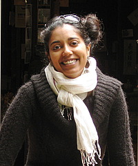 Mayanthi L. Fernando headshot