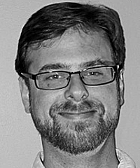 Joel Fish headshot
