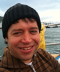 Matthew Kahle headshot