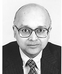 Avinash K. Dixit headshot