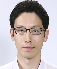 Sangmin Lee headshot