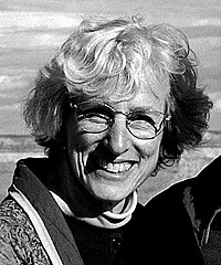 Annemarie Weyl Carr headshot