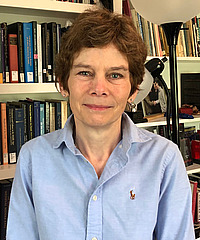 Celia Chazelle headshot