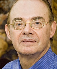 Robert Muchembled headshot