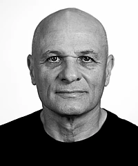 Israel Gershoni headshot