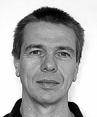 Andreas Blume headshot