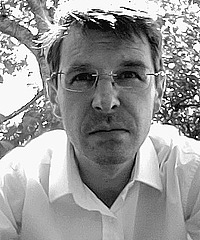 Jérémie Barthas headshot