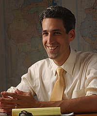 Daniel Biss headshot