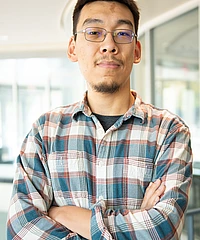 Guangbo Xu headshot
