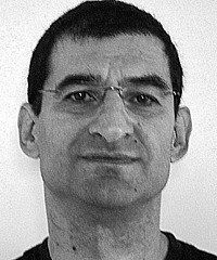 Yitzhak Hen headshot