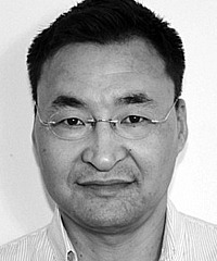 Munkh-Erdene Lhamsuren headshot
