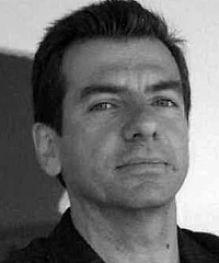 Yannis Hamilakis headshot