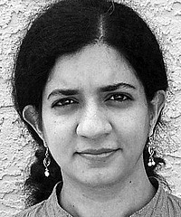 Radhika Ganapathy headshot