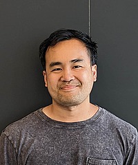 Elden Elmanto headshot