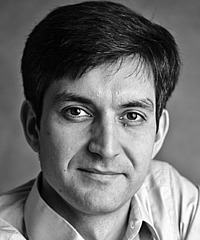 Ruben Enikolopov headshot