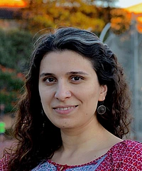 Bahar Acu headshot