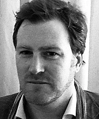 Peter D Thomas headshot