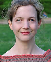 Annie Peterson Bourneuf headshot