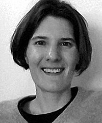 Colleen Robles headshot