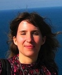 Vanessa Ogle headshot