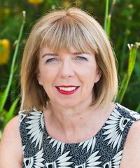 Ann McGrath headshot