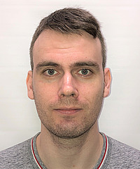 Victor Mikhaylov headshot