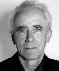 Alexander Desmond Potts headshot