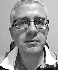 Vayos Liapis headshot