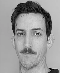 Michael Robert Magee headshot