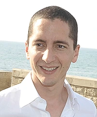 Doron Puder headshot