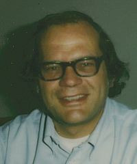 Roger Dashen headshot