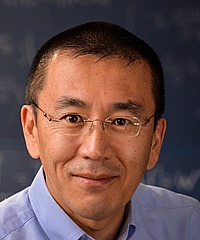 Hirosi Ooguri headshot