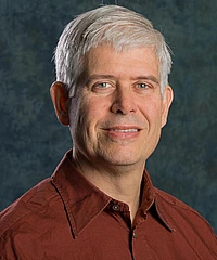 Alfred Shapere headshot