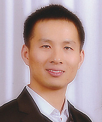 Xi Dong headshot