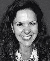 Carolyn J Eichner headshot