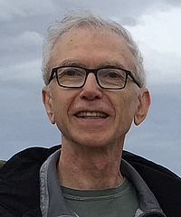 Stephen Lubow headshot