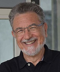 Menachem Fisch headshot