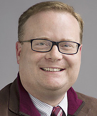 Eric Matthew Ramírez-Weaver headshot