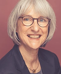 Mechthild Fend headshot