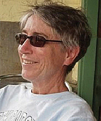 Louise McReynolds headshot