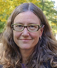 Laura Weigert headshot