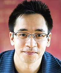 Olaf Witkowski headshot